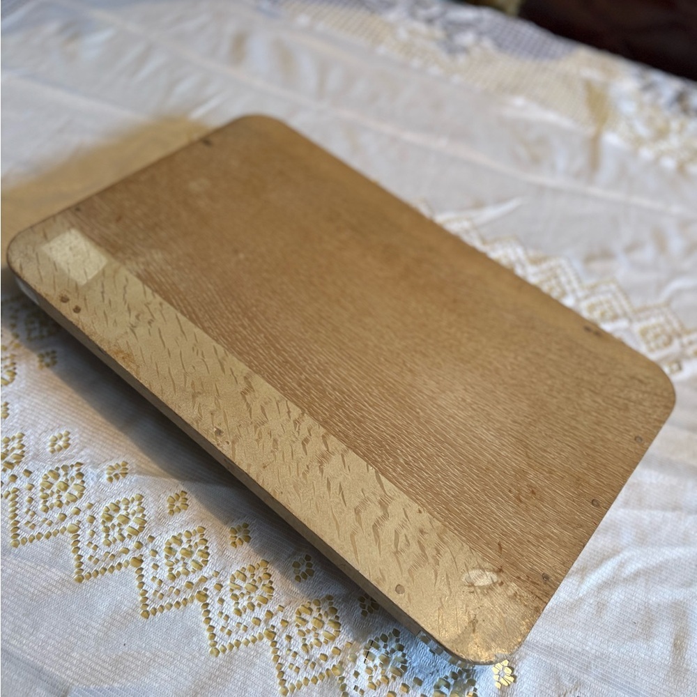 Vintage Wooden Tray with Bird Design - Picture 4 of 6